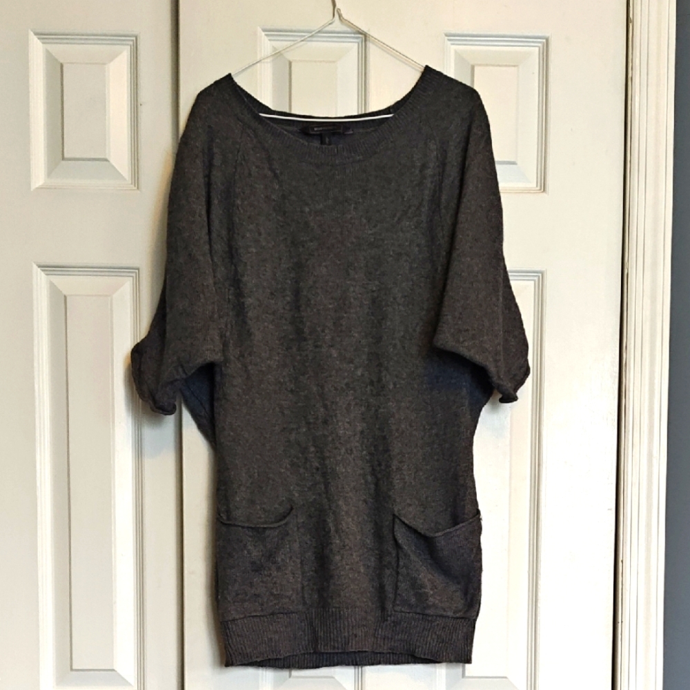 Cozy Gray Sweater with Pockets, size M